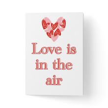 Load image into Gallery viewer, Felicitare coș fructe - 100% reciclată Red Hearts
